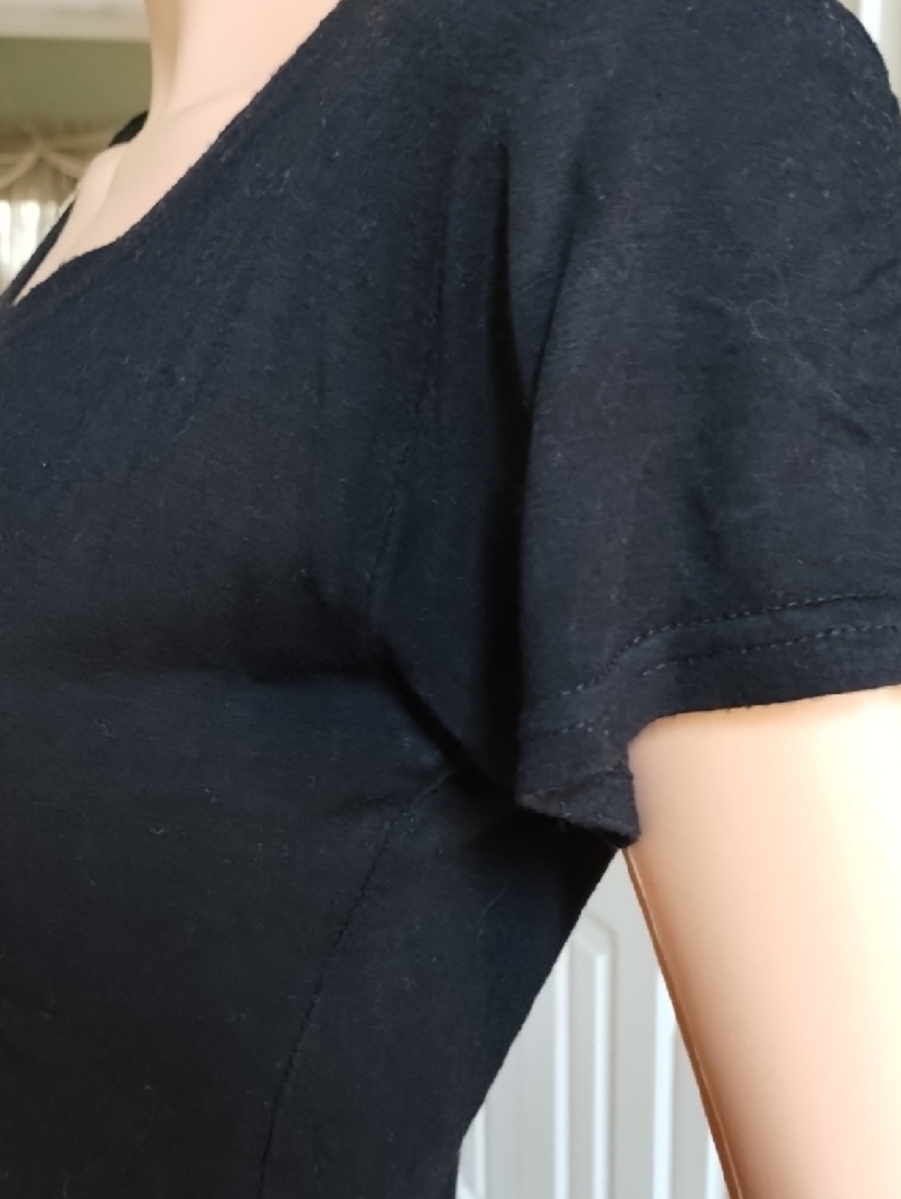 Christian Dior Black Tee with Signature Label - Picture 9 of 16